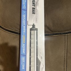 Type S 32 Inch Light Bar Brand New !