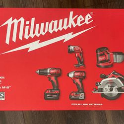 Milwaukee Power Tool Set
