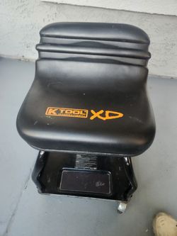 Rolling Chair For Body Work