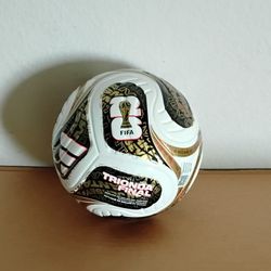 adidas Fifa World Cup 2026 Trionda  Finals Soccer Mini Ball,