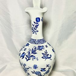 Coalport Porcelain Belfort Blue and White Decanter Vase Limited Edition 11 1/2"