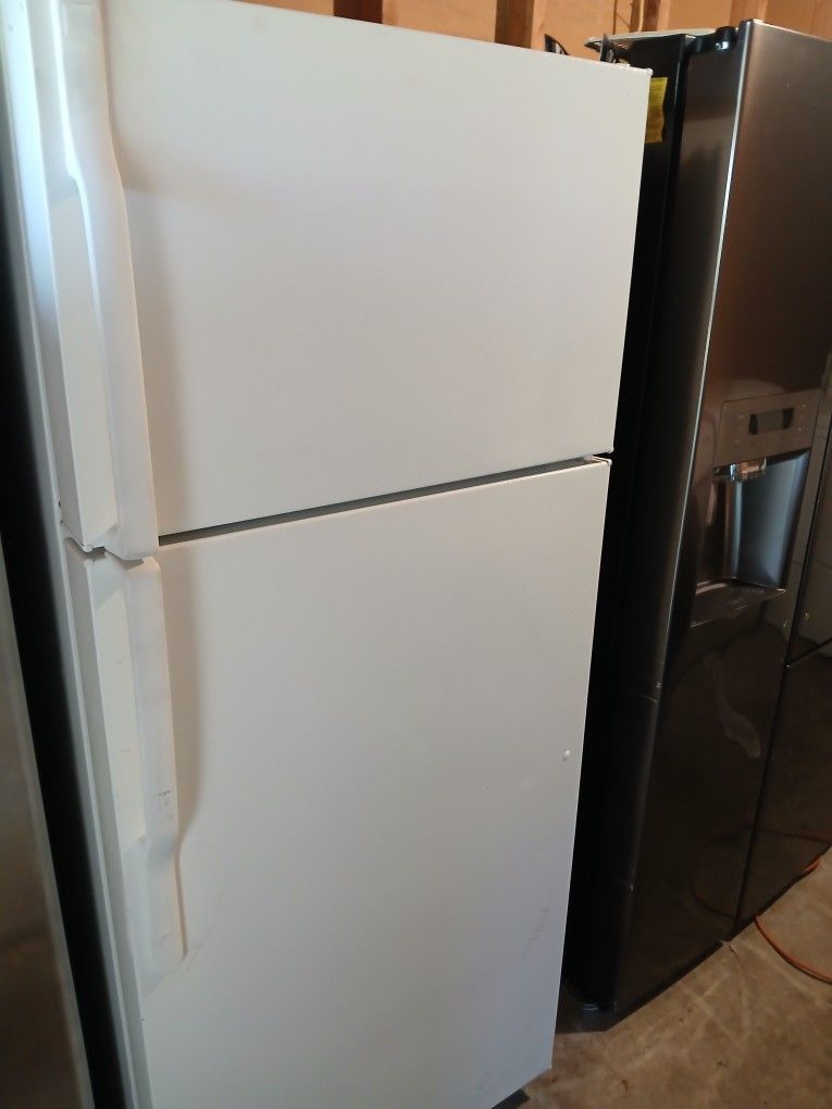 GE Refrigerador De28x67