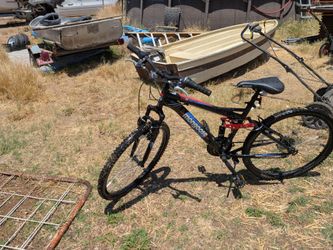 Mongoose mountain bike, stand off $100