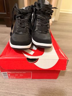 Nike Force Sky High Women's Sneakers Size 9