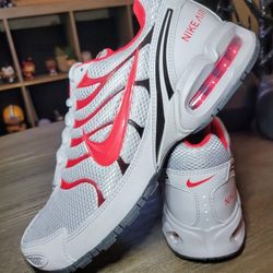 NIKE AIR MAX TORCH 4 'ATMOSPHERE GREY UNIVERSITY RED' (2025)