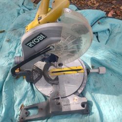 Ryobi 10" Compound Miter Saw
