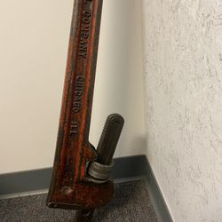 48” NYE Pipe Wrench