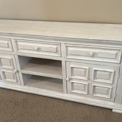 White Distressed Dresser