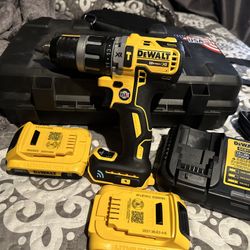 Dewalt Xr Hammer Drill 20 Volts New