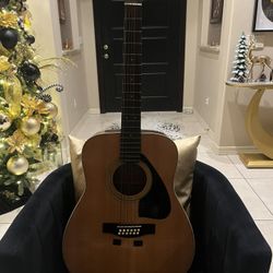 Yamaha FG-420 12 String Acoustic Guitar 