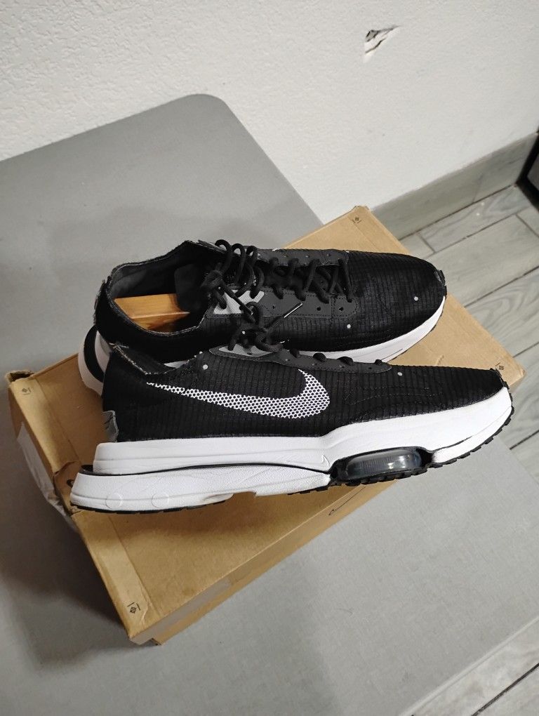 Nike Air Zoom- Type SE