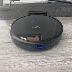 Oufy Robot Vacuum 