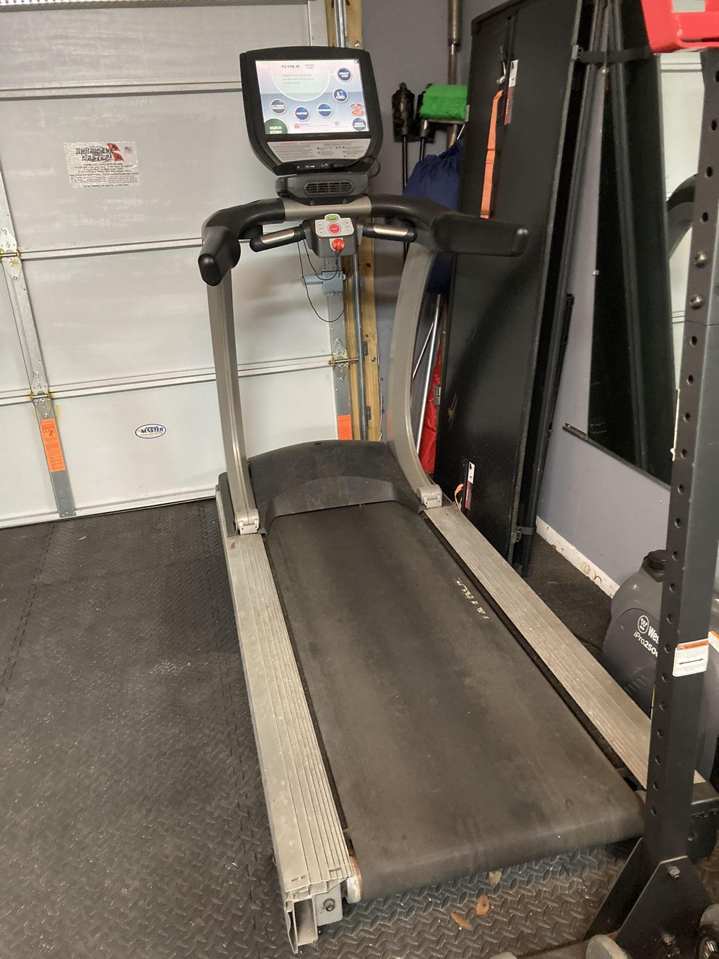 True Fitness CS500 Treadmill for Sale in Melbourne FL OfferUp