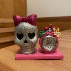 Betsey Johnson Clock