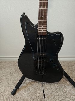 Fender Squier Limited Edition Affinity Series Jaguar, Metallic Black + Fender Stand + 10 ft Cable