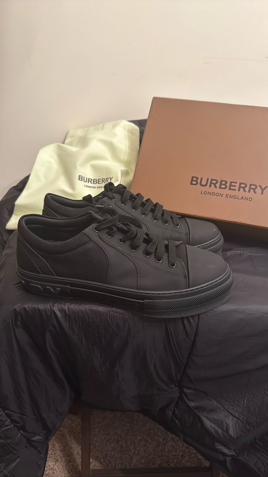 Burberry Sneakers