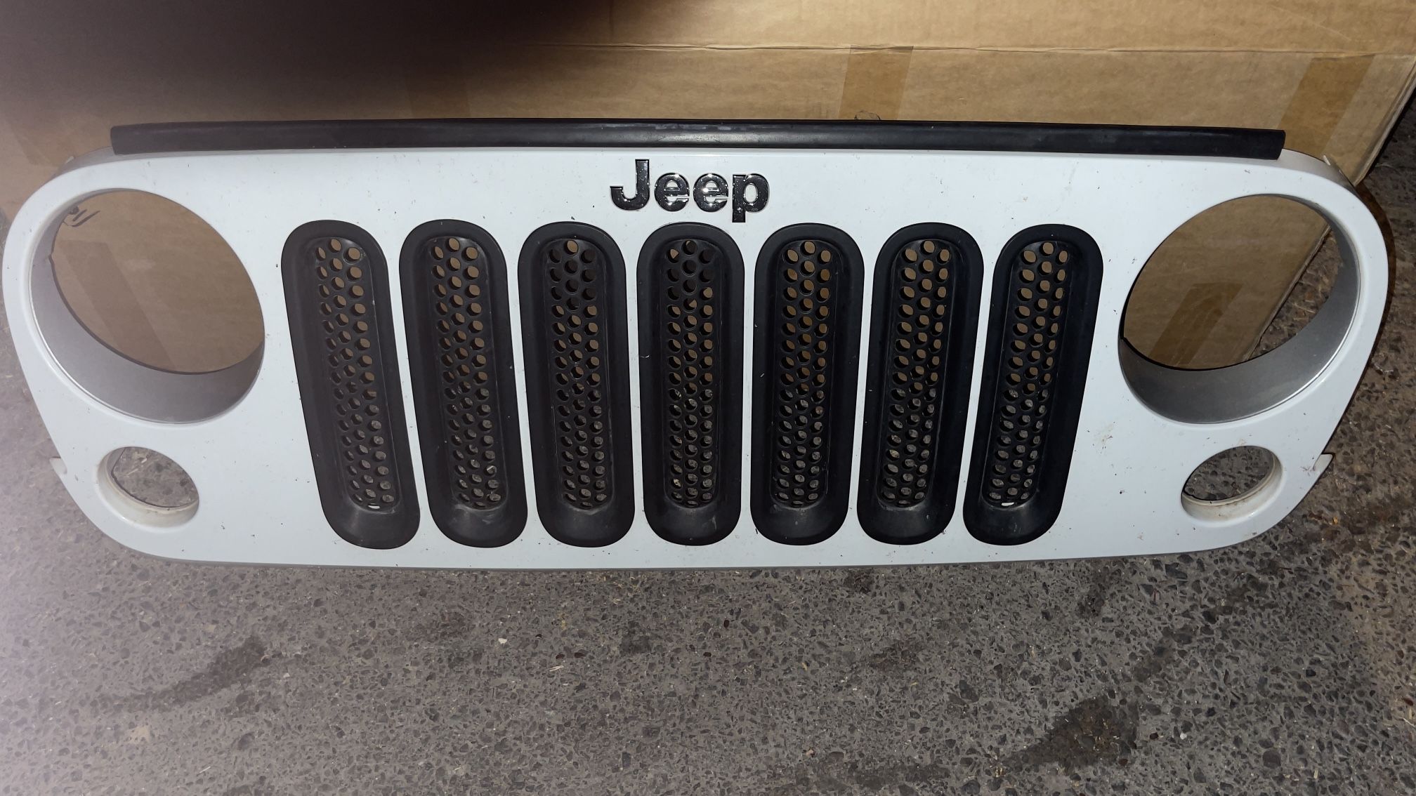 Jeep Grill