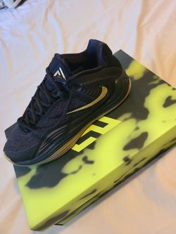 Basketball Shoes