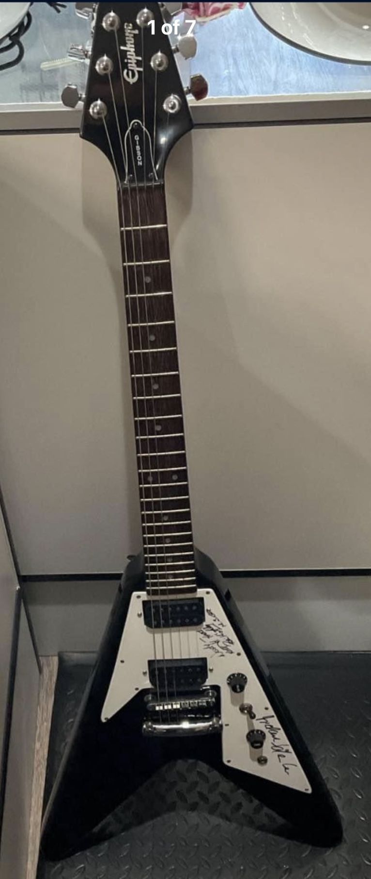 1989 Epiphone Flying V Korean M.s.g Autographed