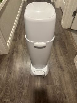 Playtex Diaper Genie