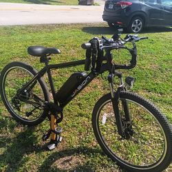 Jasion E-BIKE 45 DAYS OLD.  INCLUDES PUMP, LOCK, AD BACK LIGHT88