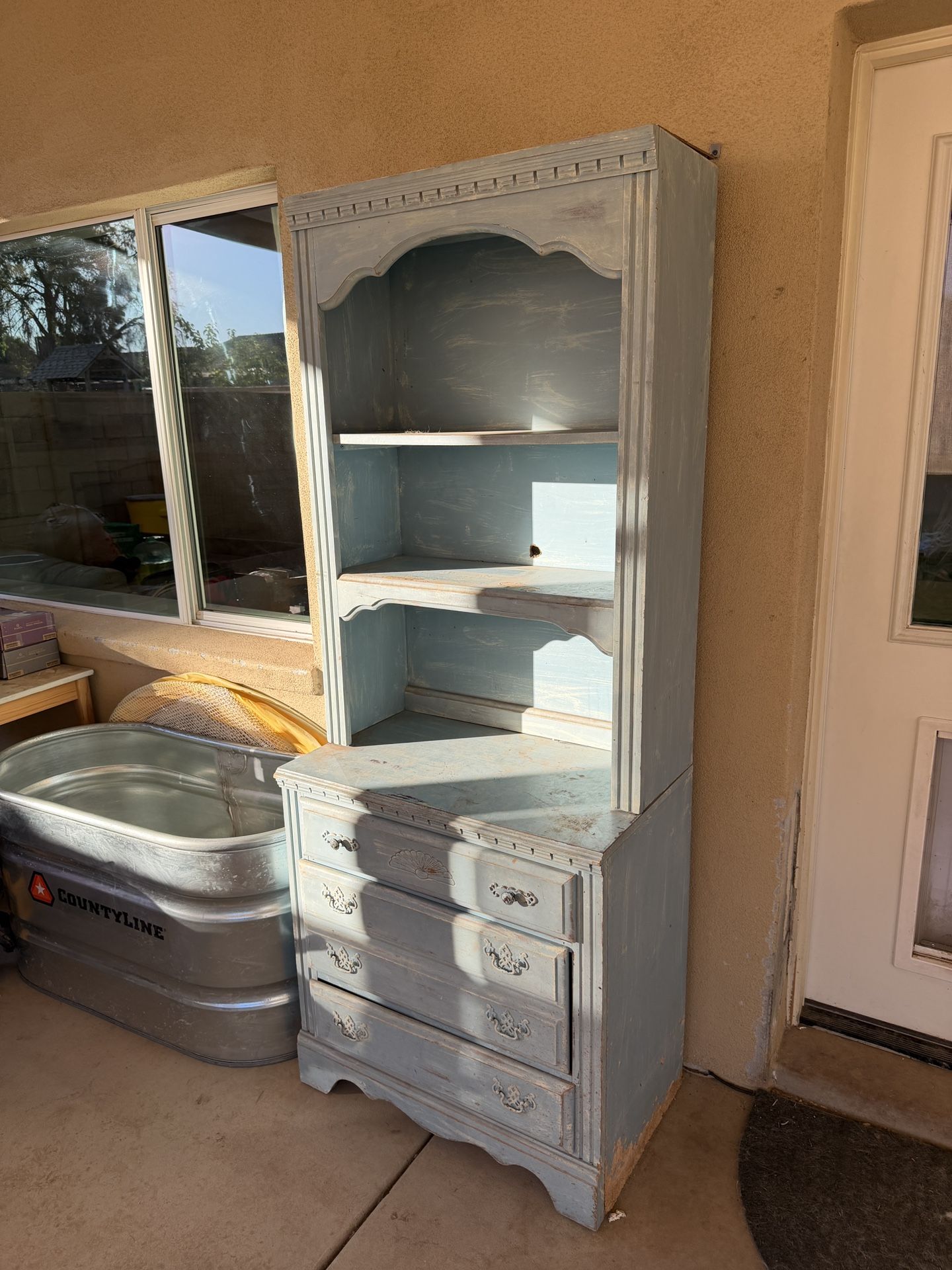 Antique Style Hutch 