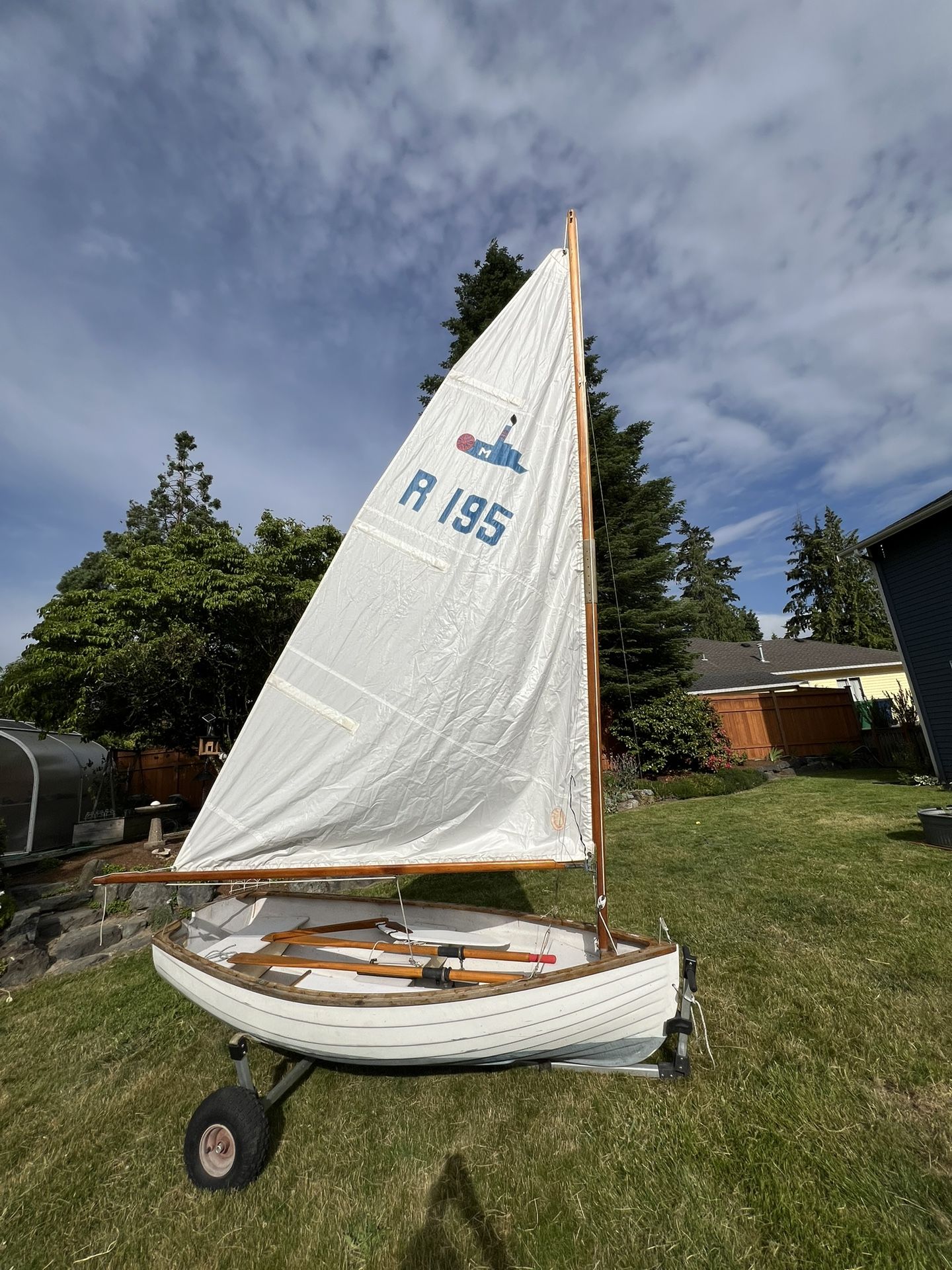 Ranger Minto 9 Sailboat and Rowboa