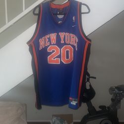 New York Knicks jersey