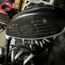 Taylormade Golf Set and Bag