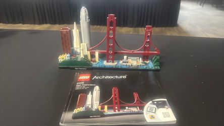 LEGO Architecture 21043 San Francisco