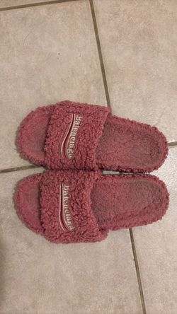 Balenciaga pink fur slides size 11