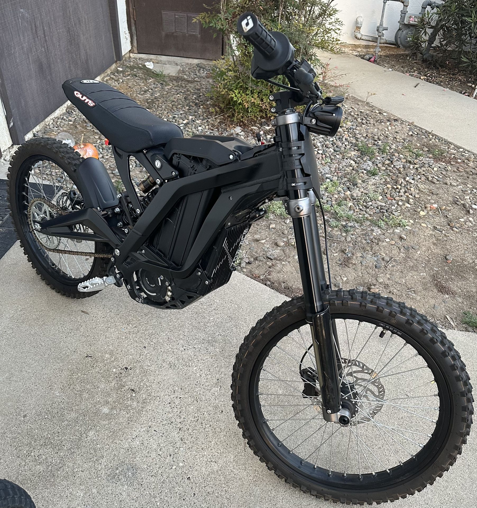 2024 Surron - Good Condition - Ready To Ride