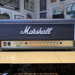 Marshall JCM 900