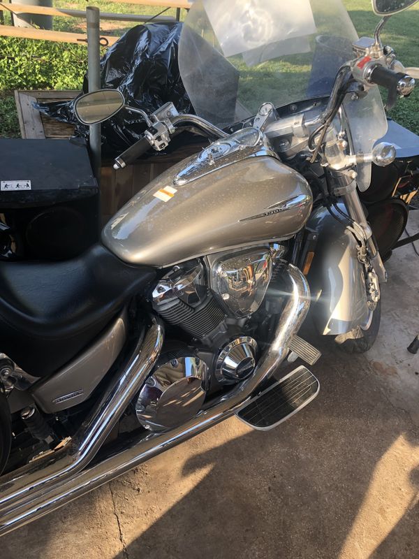 2003 Honda 1800 vtx motorcycle for Sale in San Antonio TX 