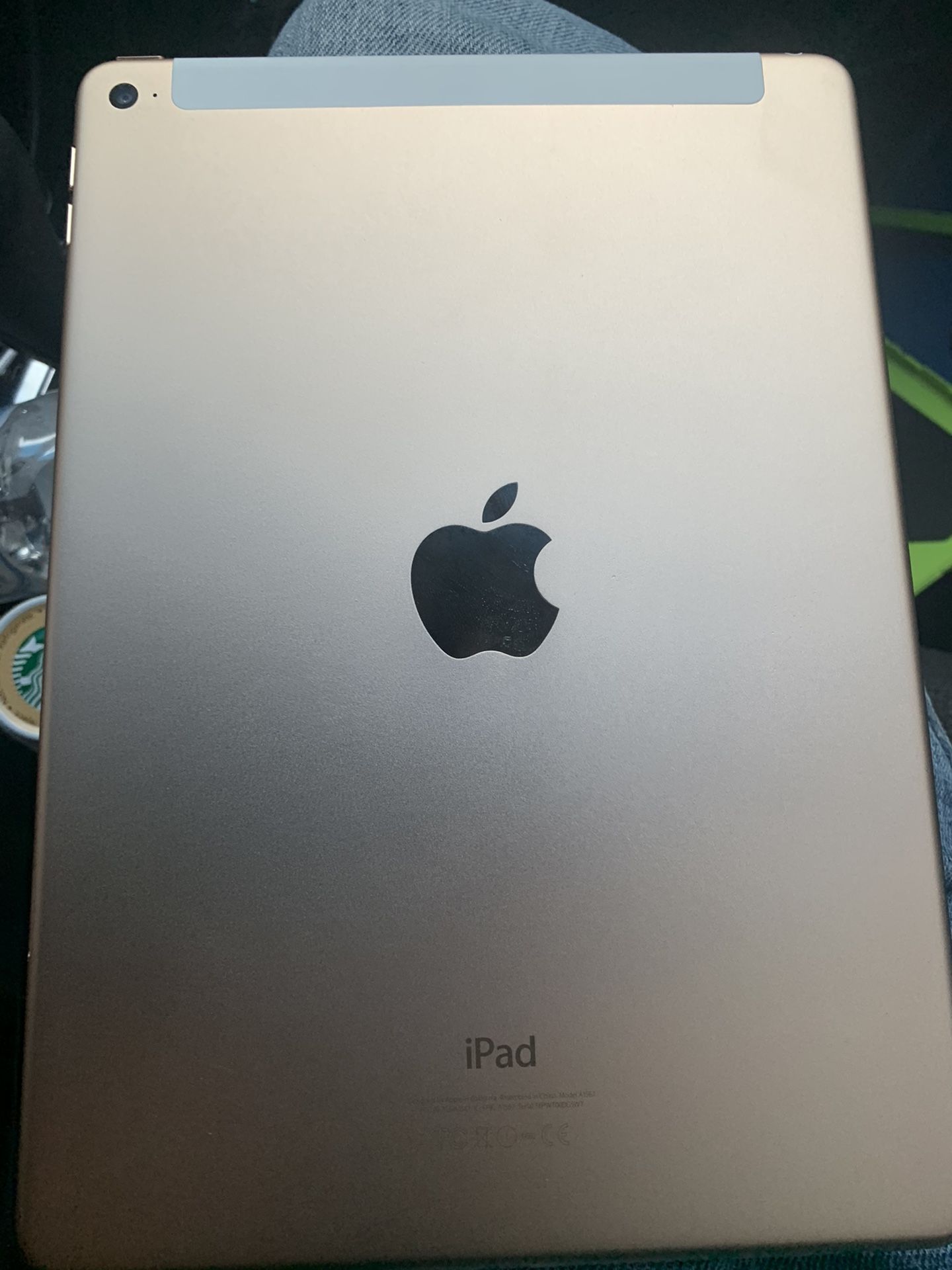 iPad For Parts Only It’s iCloud Locked