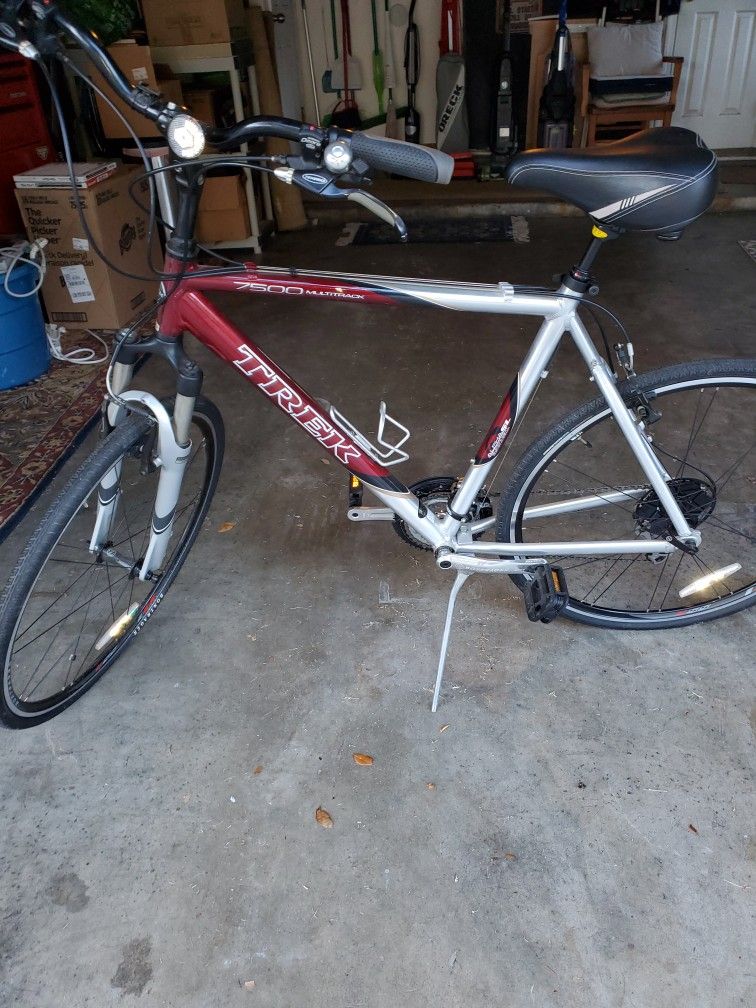 Trek 7500 Multitrack Bike