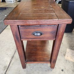 End Table/night Stand