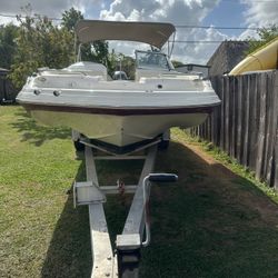 2008 Hurricane Sun deck 21.7
