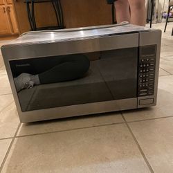 Panasonic Big Microwave