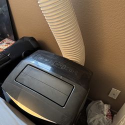 Air conditioner 14,000 BTU portable