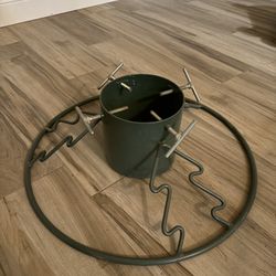 Metal Sturdy Green Christmas Tree Stand
