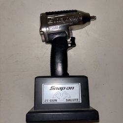 Snap On Display Impact 