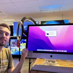 27” Apple iMac - 3.4 Quad Core i5 - 8GB of RAM - 1.03TB Fusion Drive - 2017