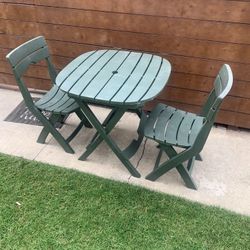 Bistro Coffee Table and Chairs Set 