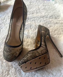 Valentino size 8.5 US