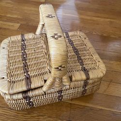 Antique Victorian African Aztec Picnic Gathering Wicker Basket Handle Double Lid Lidded