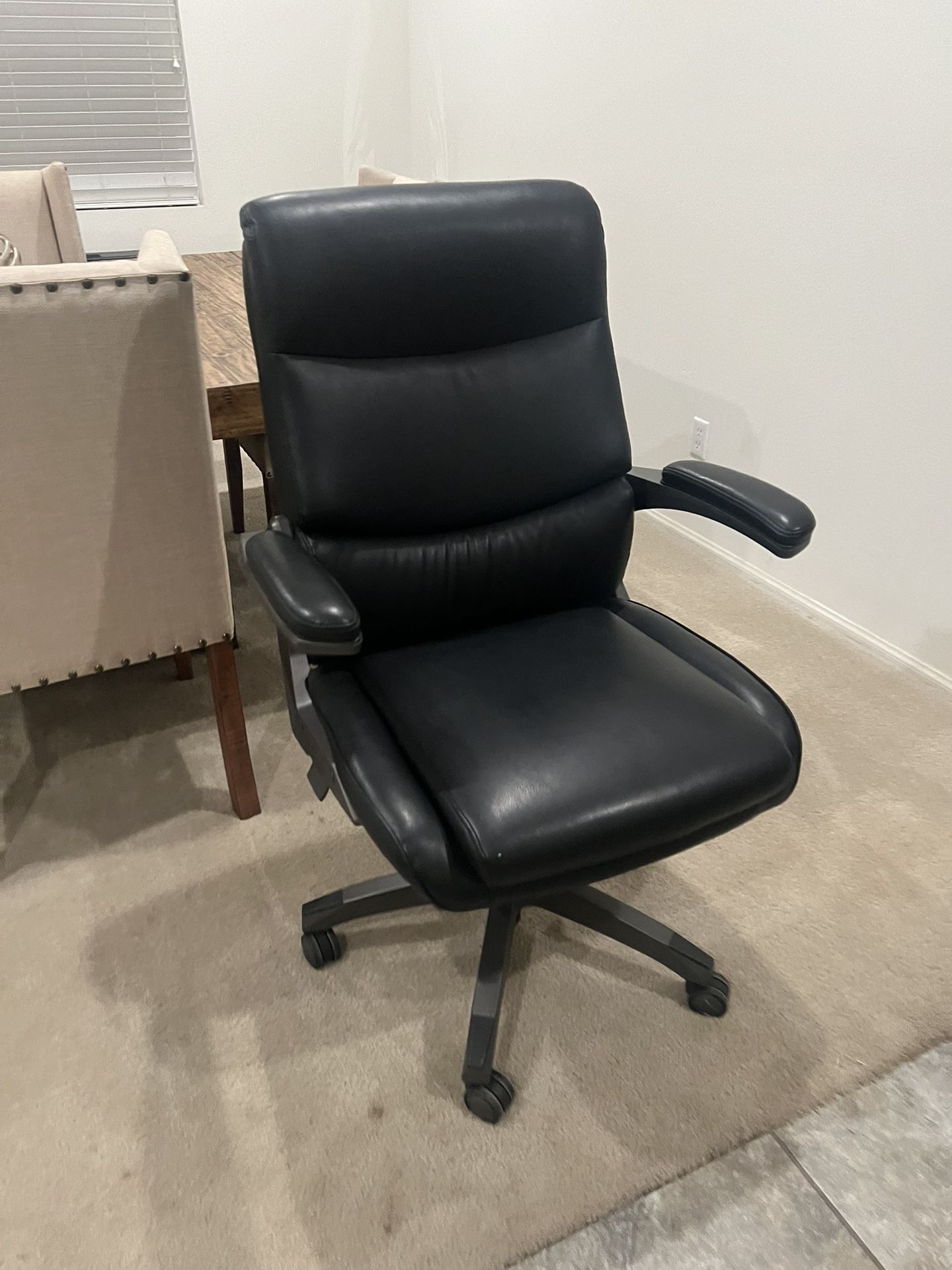 La-Z-Boy Manager Office Chair