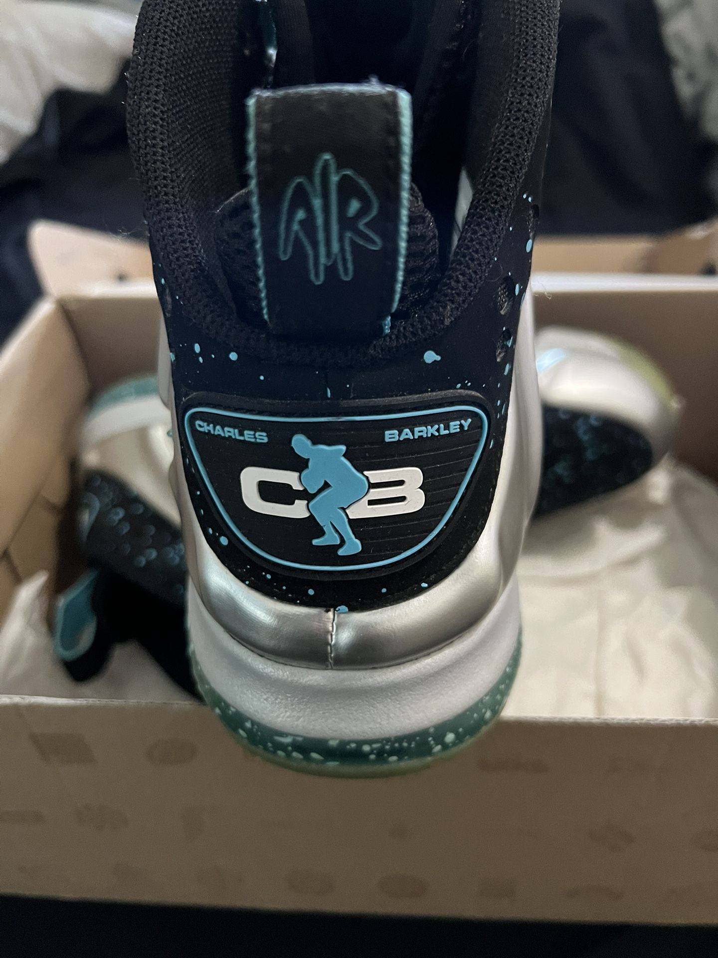 Barkley Posite Max Metallic Silver / Gamma Blue