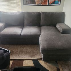 Couch  Moving Need Gone Asap