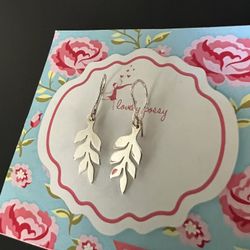 925 Sterling Silver Leave Earrings 